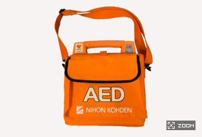AED（体外式除細動装置）